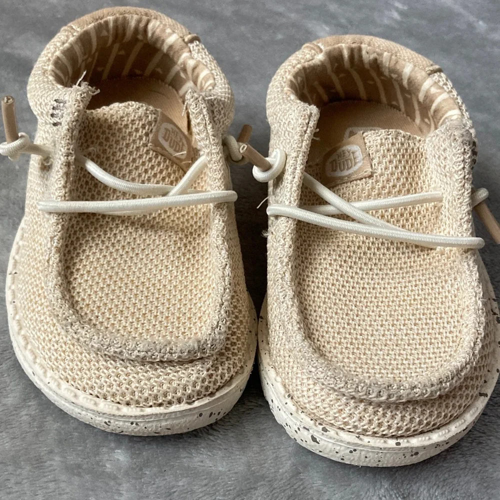 Hey Dude lightweight moccasins